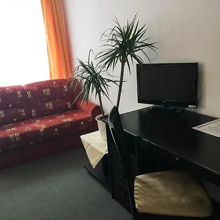 Hotel Bavaria-3